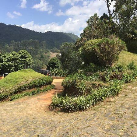 Wild Elephant Eco Friendly Resort Munnar Exteriör bild