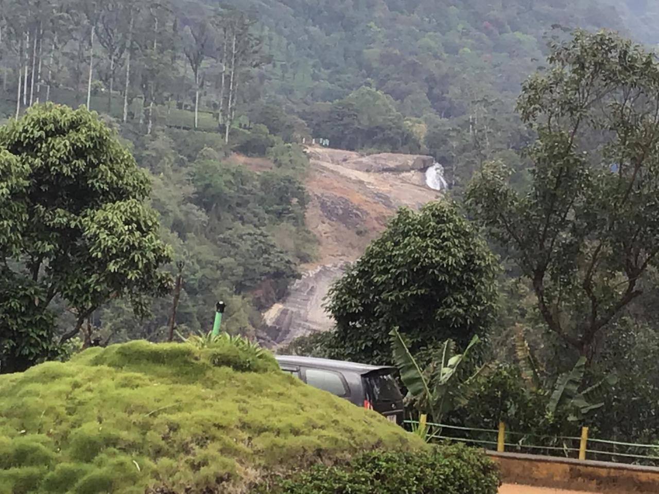 Wild Elephant Eco Friendly Resort Munnar Exteriör bild