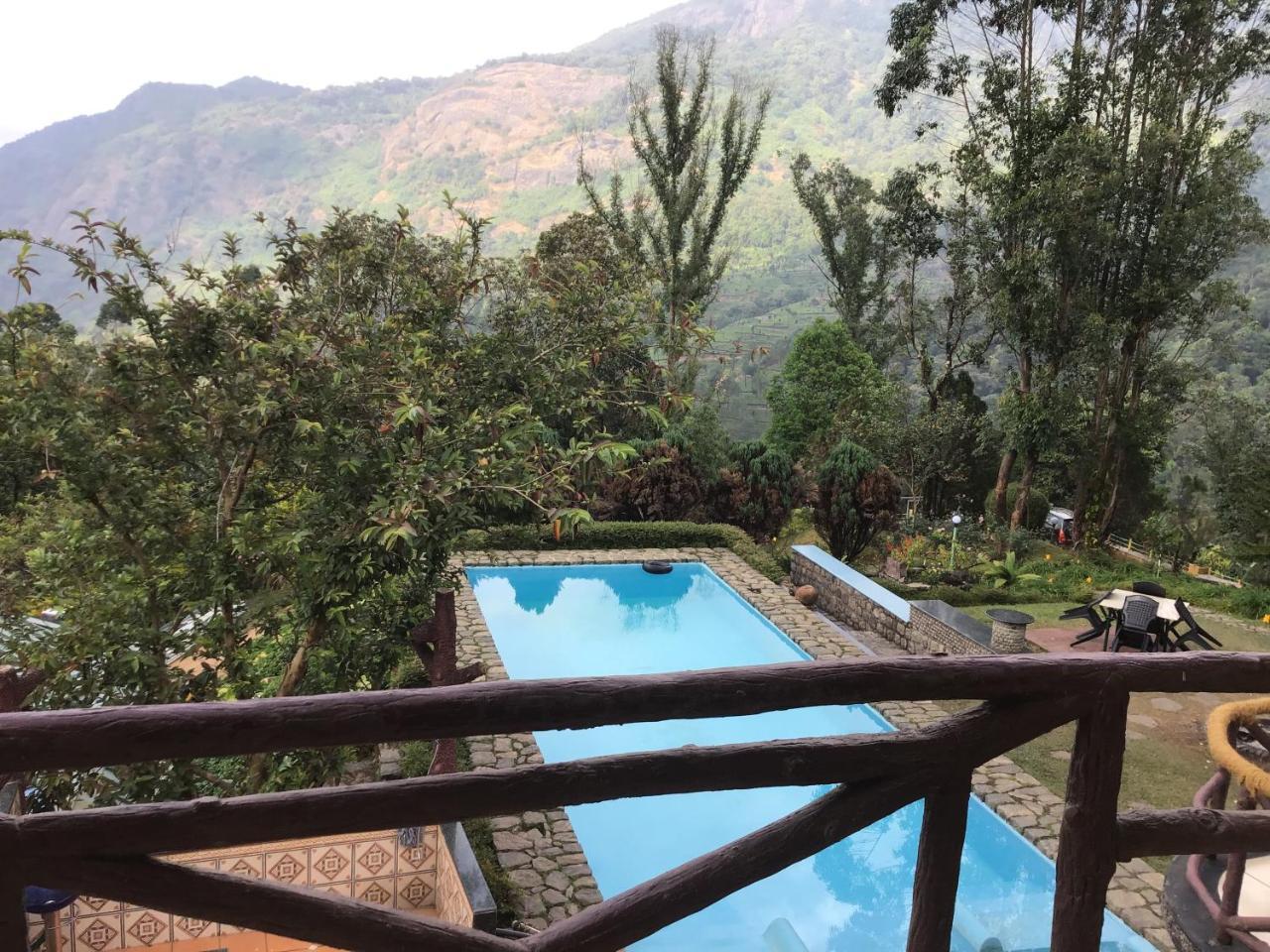Wild Elephant Eco Friendly Resort Munnar Exteriör bild