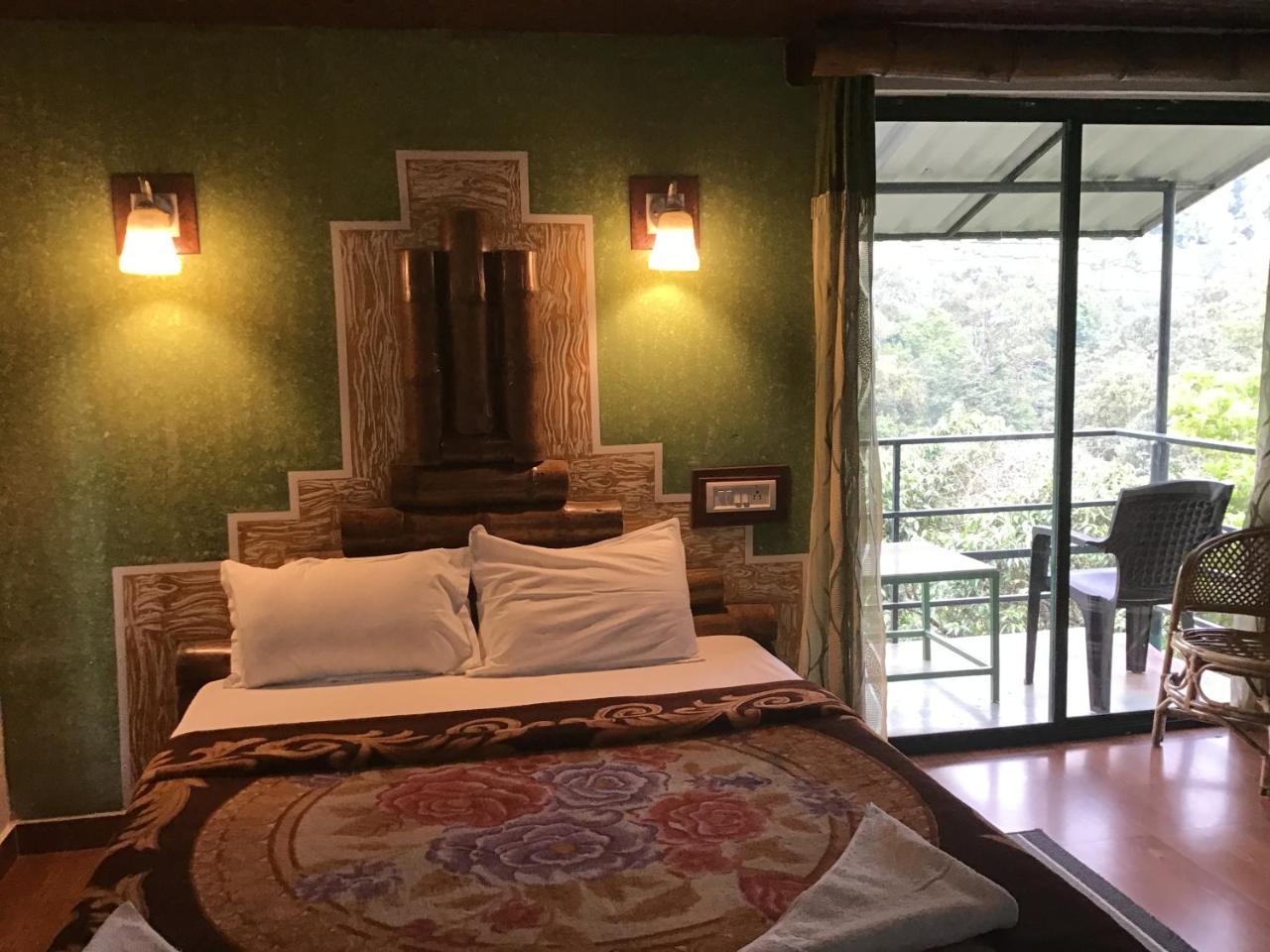 Wild Elephant Eco Friendly Resort Munnar Exteriör bild